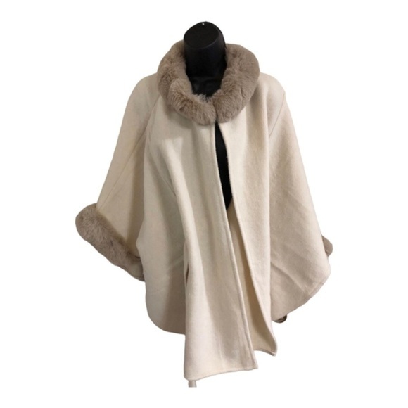 Gorgeous faux fur trim cream ecru belted‎ cape coat topper size S/M new - Picture 7 of 17